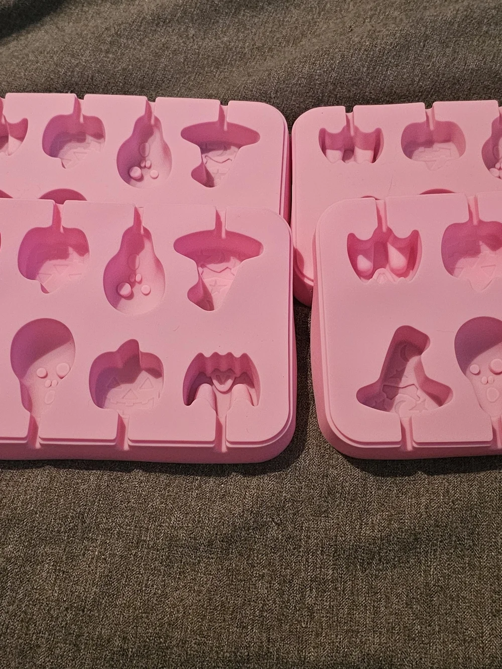 Halloween Candy Mold with Lollipop Sticks - Pink Silicone